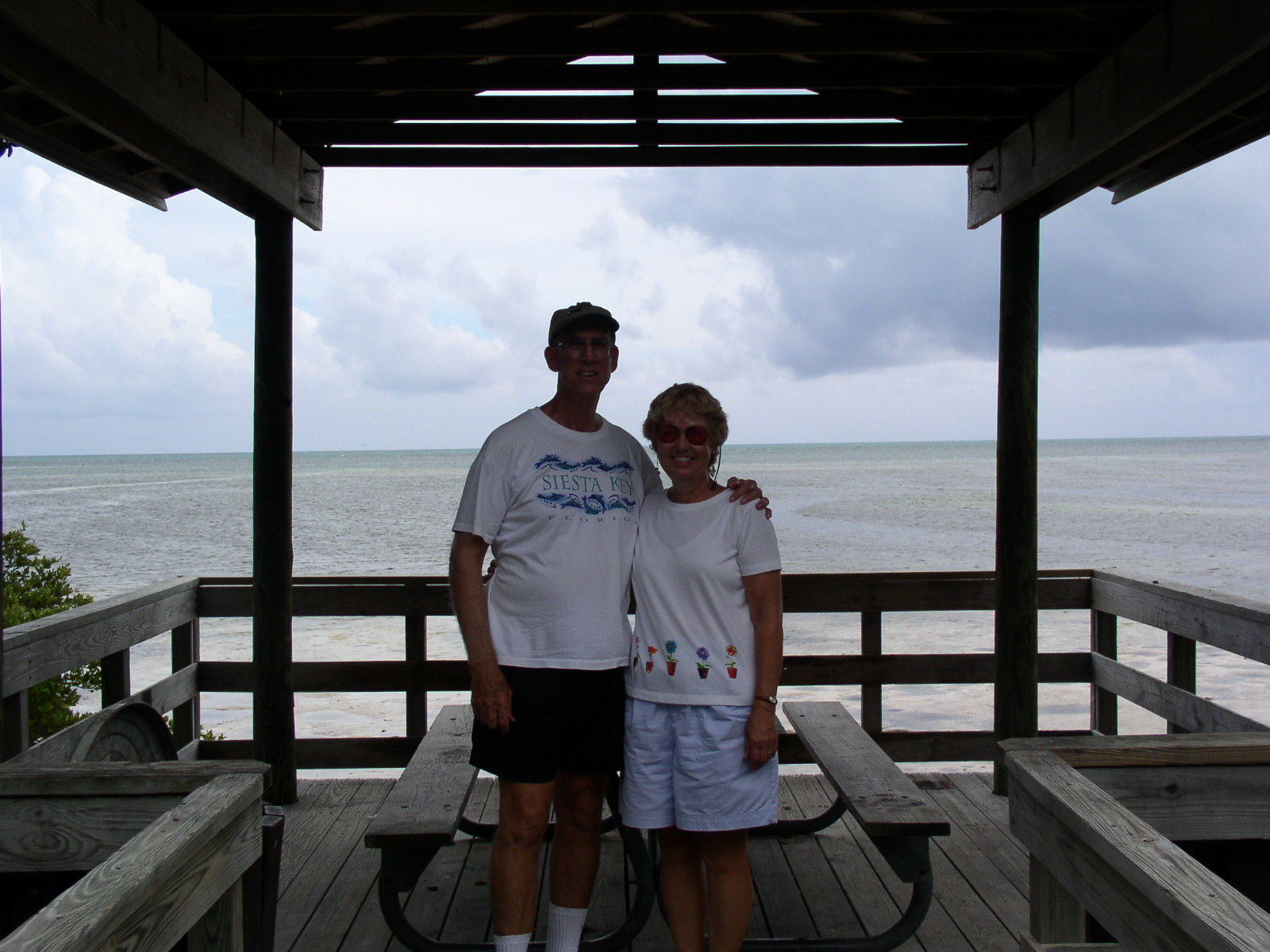 photo1